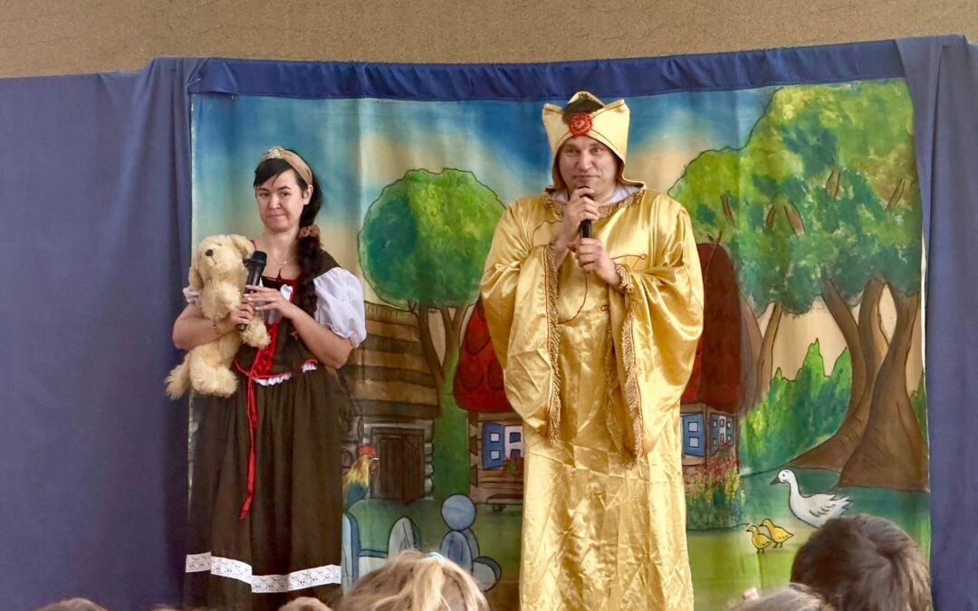 Spektakl teatralny „Czarnoksiężnik Oz-on”